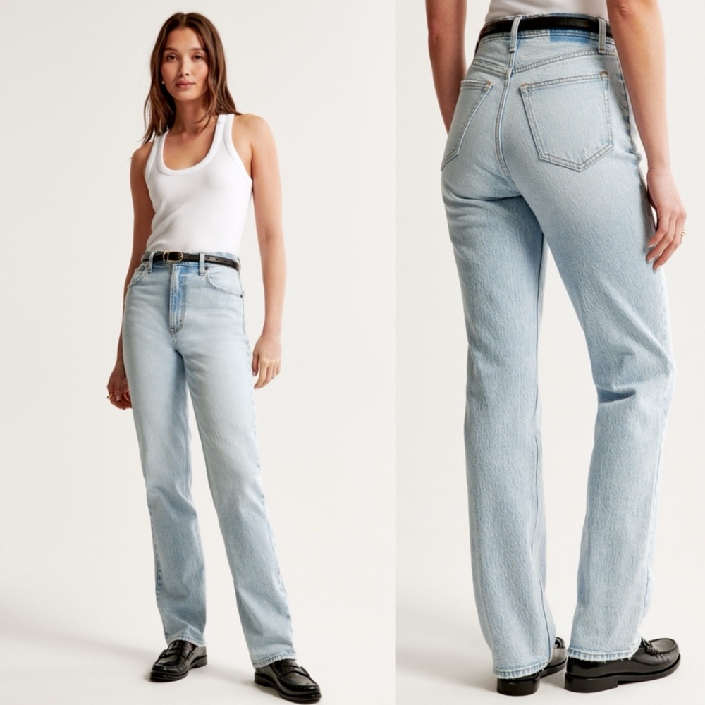 Abercrombie & Fitch ‘90s Straight Ultra High Rise Light Wash Jeans Size 32 | 14L